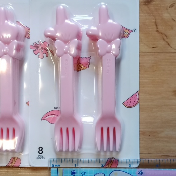 Disney Miniso Minnie Mouse Plastic Forks 2 packs of 8 - Picture 8 of 8